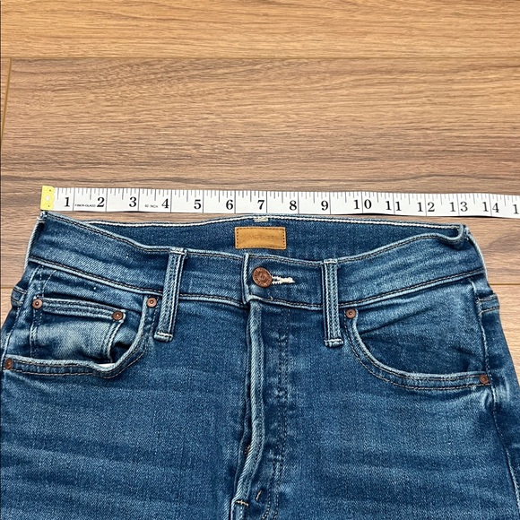 Mother The Tomcat High Rise Cropped Straight Jean in Layover Size 25 - Picture 12 of 16
